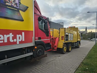 POMOC DROGOWA HOLOWNIK TIR PIŁA